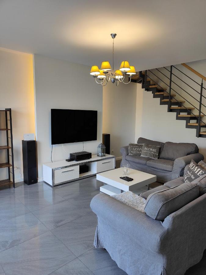 Dom Dabrowka Poznan Apartment Paledzie Bagian luar foto